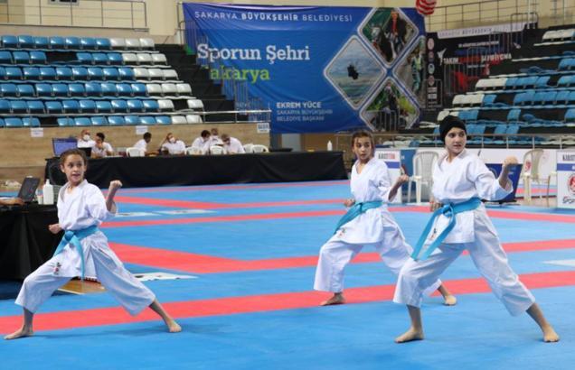 Türkiye Kulüplerarası Takım Karate Şampiyonası başladı