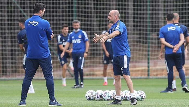 Pantelis, Fenerbahçeli futbolculara ağır geldi!
