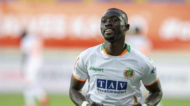 Beşiktaş'ta son dakika Papis Cisse gelişmesi