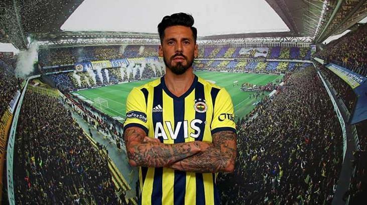 Son dakika haberi... Fenerbahçe Jose Sosa'yı resmen açıkladı