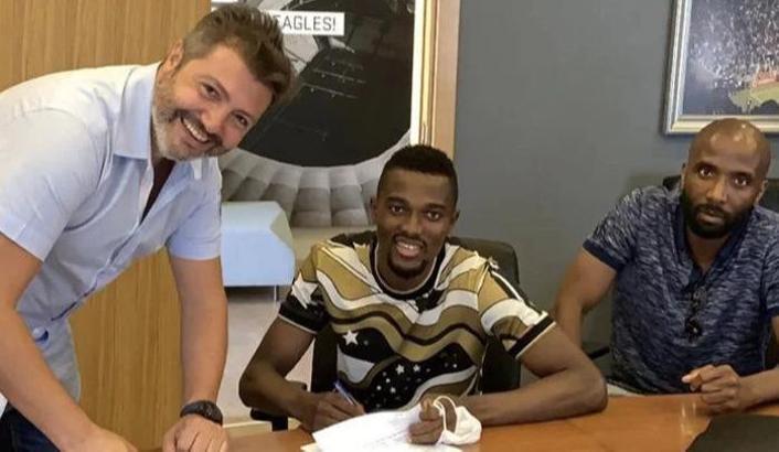 SON DAKİKA | Beşiktaş, Bernard Mensah transferini 19:05'te duyurdu