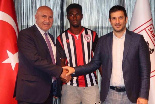 Samsunspor Yameogo ile 5 yıllık sözleşme imzaladı