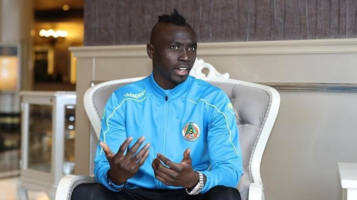 Beşiktaş ve Fenerbahçe'de tüm yollar Papiss Cisse'ye çıkıyor