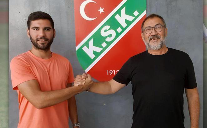 Karşıyaka, Cenk, Metin ve Arif'le nikah tazeledi