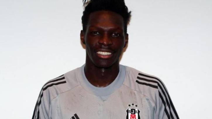 Beşiktaş ilk transferini açıkladı: Fabrice N'Sakala