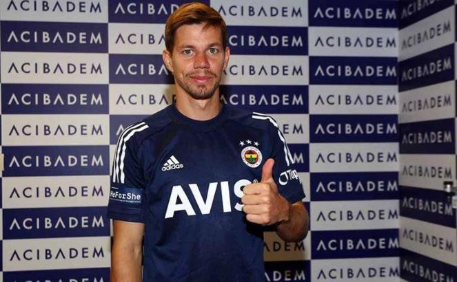 Fenerbahçe'de Miha Zajc sağlık kontrolünden geçti