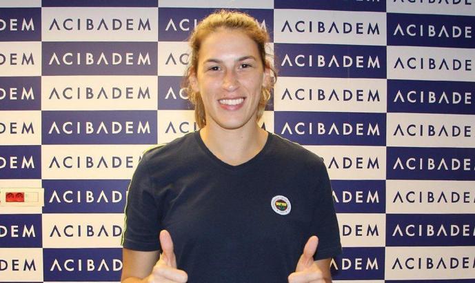 Fenerbahçe Öznur Kablo'da sağlık kontrolleri başladı