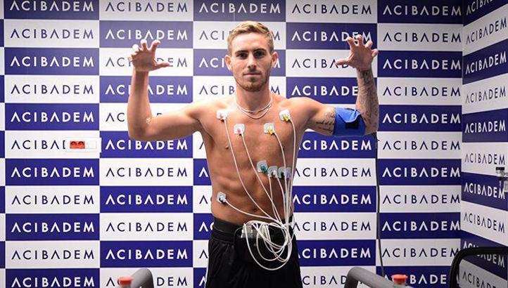 Beşiktaş'ta futbolcular sağlık kontrolünden geçit