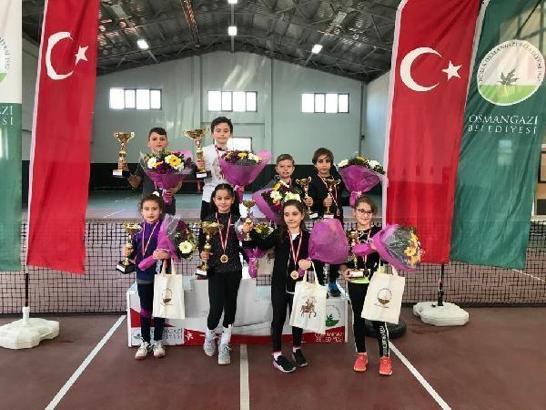 9 Yaş Osmangazi Kış Kupası gerçekleşti