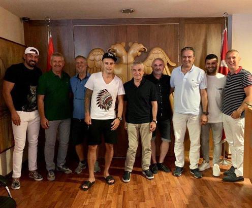 Kamil Grosicki'den Sivasspor'a ziyaret