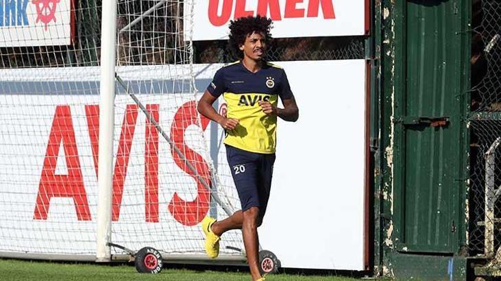 Fenerbahçe'de yeni kaptan Luiz Gustavo