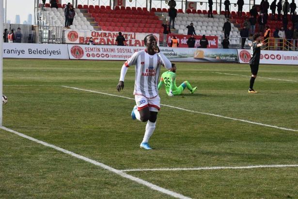 Trabzonspor'un gözdesi Aly Malle, Sivasspor'da