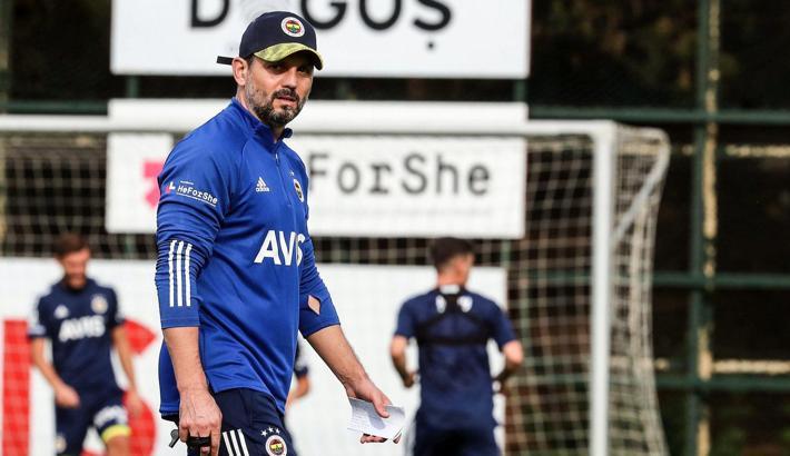 Fenerbahçe, yeni sezon hazırlıklarını sürdürdü