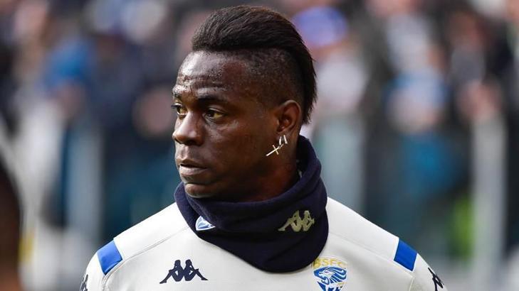 Beşiktaş taraftarı çıldırdı: Come to Beşiktaş Balotelli!