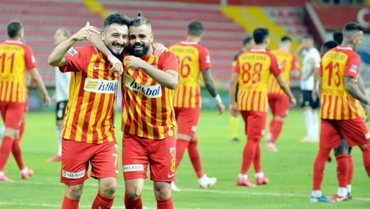 Gaziantep FK, Enver Cenk Şahin'i transfer etti