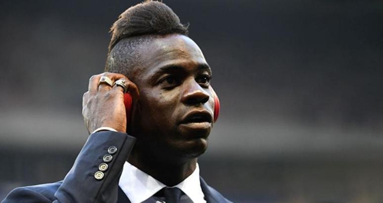Son dakika! Mario Balotelli'den
