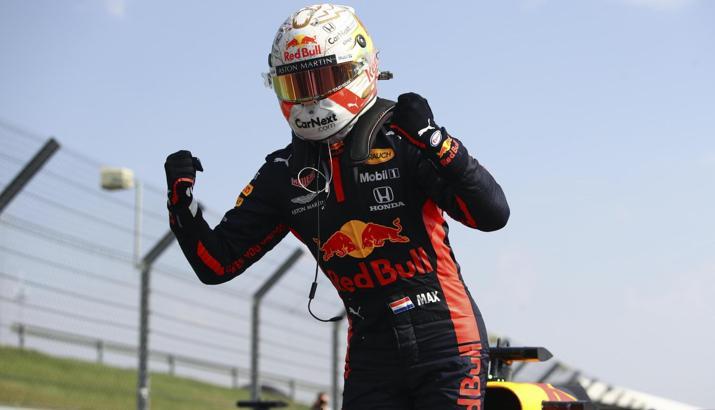 Büyük Britanya Grand Prix'sinde kazanan Max Verstappen