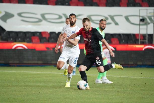 Gaziantep Futbol Kulübü'nün kiralık yıldızı Alexandru Maxim