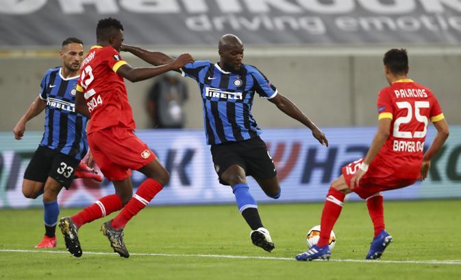 Romelu Lukaku tarihe geçti, Inter yarı finale yükseldi