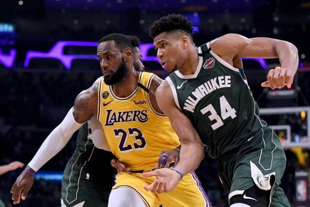 NBA'de normal sezonun en iyileri adayları belli oldu