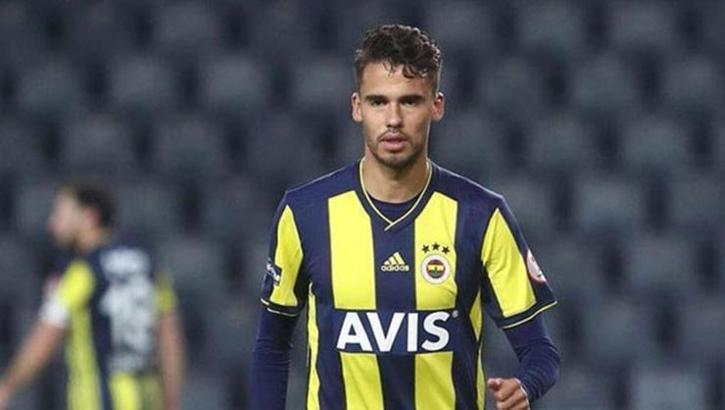 Diego Reyes gitmiyor!