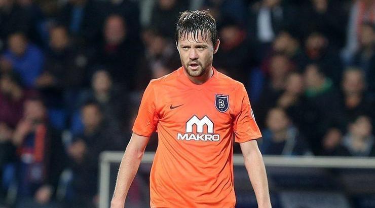 SON DAKİKA | Başakşehir Uğur Uçar'ın sözleşmesini uzattı