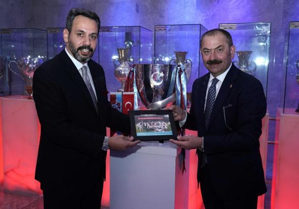 Ziraat Türkiye Kupası, Trabzonspor'un müzesinde yerini aldı