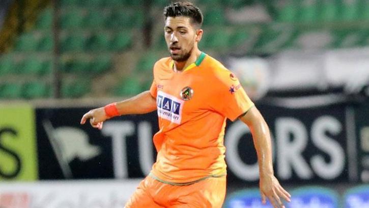 Son dakika Fenerbahçe transfer haberi... Bakasetas için 'sağlam' teklif!