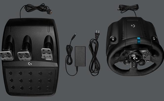 Logitech G PC ve PlayStation için tasarlanan G923'ü tanıttı