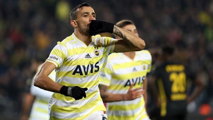 Mehmet Topal adım adım Galatasaray'a!