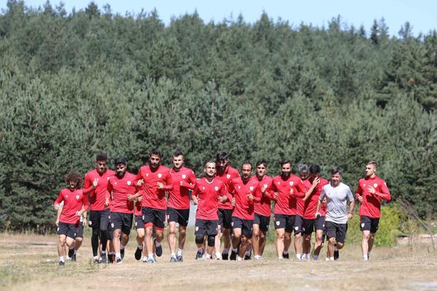 Samsunspor'un ikinci etap kampı Bolu'da başladı