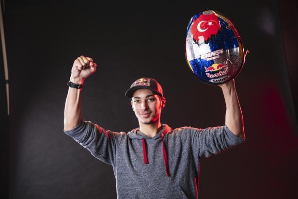 Toprak Razgatlıoğlu Superbike'ta üst üste ikinci kez podyumda
