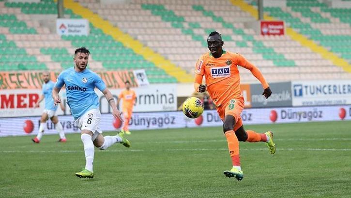 Beşiktaş ve Fenerbahçe, Cisse için karşı karşıya