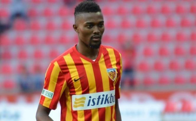 SON DAKİKA | Galatasaray, Bernard Mensah ile anlaştı!