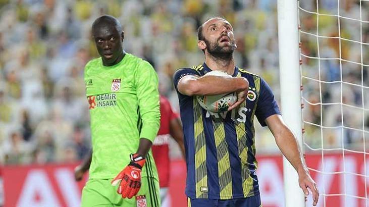 Fenerbahçe'nin forveti Vedat Muriç'e Premier Lig'den iki talip