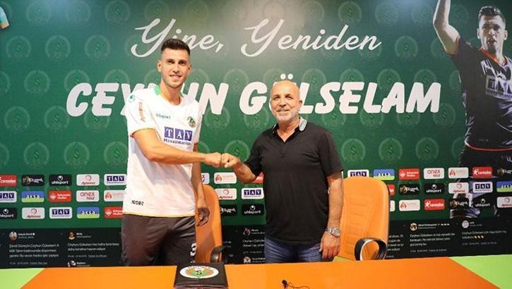 Alanyaspor Ceyhun Gülselam'ın sözleşmesini 2 yıl uzattı