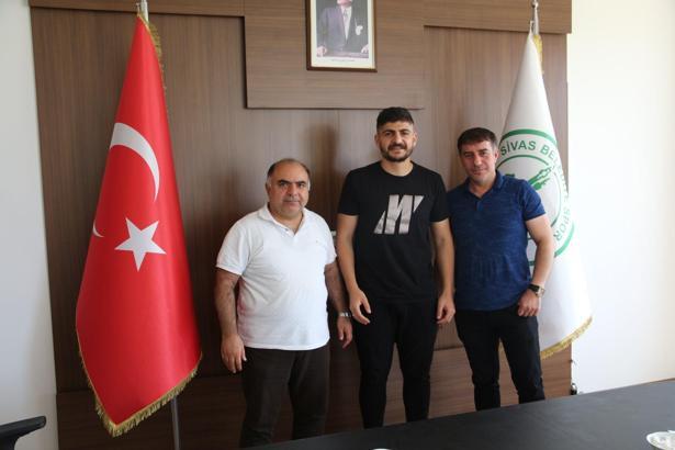 Sivas Belediyespor, Fatih Çolak'la yeniden anlaştı