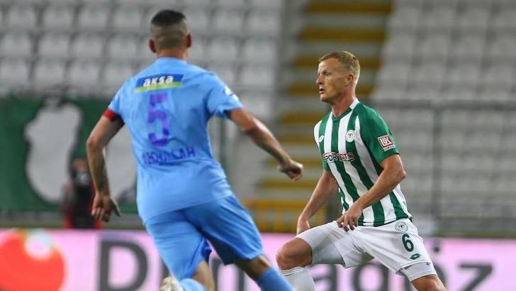 Konyaspor'da Jonsson ile yollar ayrıldı