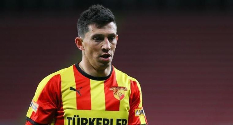 Göztepe, Andre Castro ile yolların ayrıldığını açıkladı