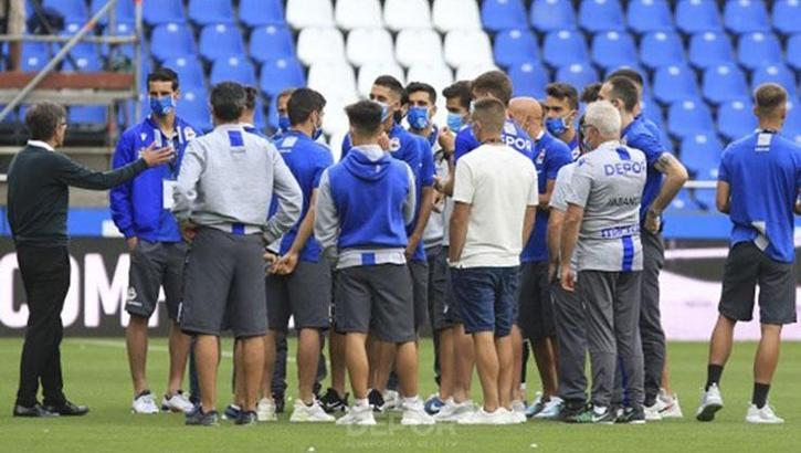 İspanya'nın köklü kulübü Deportivo 3. lige düştü