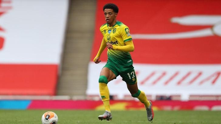 Liverpool, Jamal Lewis'in peşinde