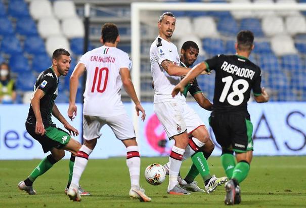 Hakan Çalhanoğlu şov devam ediyor! Sassuolo - Milan maç sonucu: 1-2