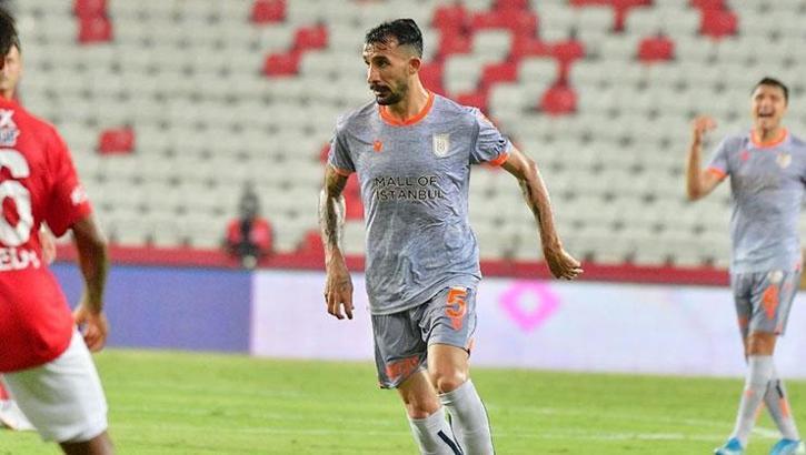 Beşiktaş'ta son dakika transfer gelişmesi! Kartal'da Mehmet Topal sesleri!