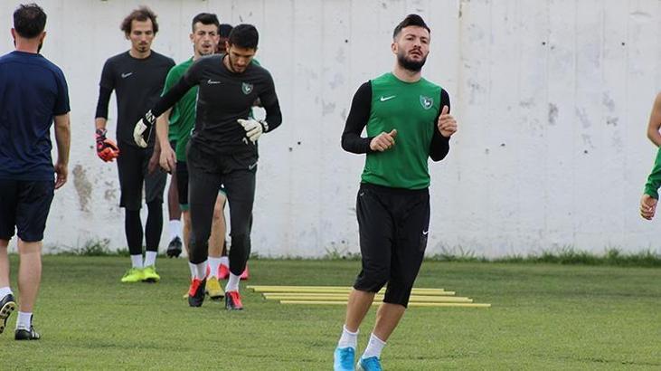 Özgür Çek: “1 puan da bize yeter”