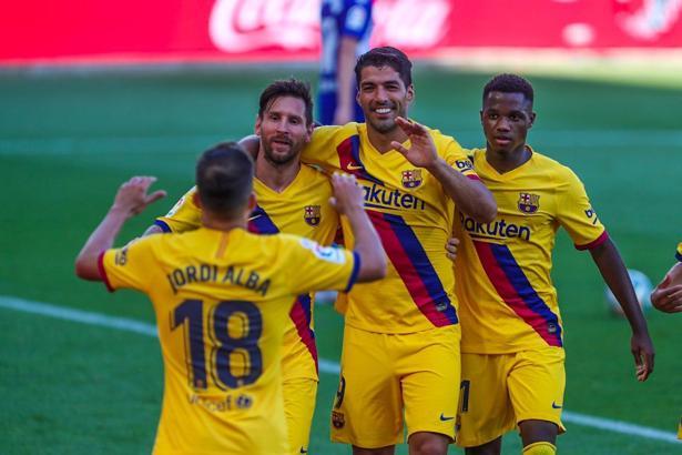 Lionel Messi, gol krallığı yarışında uçtu, Barcelona farka koştu!