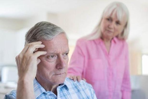 Demans nedir, belirtileri nelerdir?Demans'ın evreleri ve türleri nelerdir? Demans'ın alzheimer'den farkı nedir?
