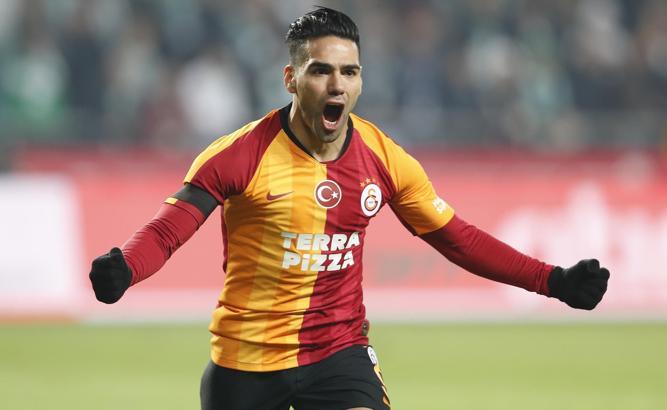 Son dakika Galatasaray haberi! Radamel Falcao'nun bileti kesildi