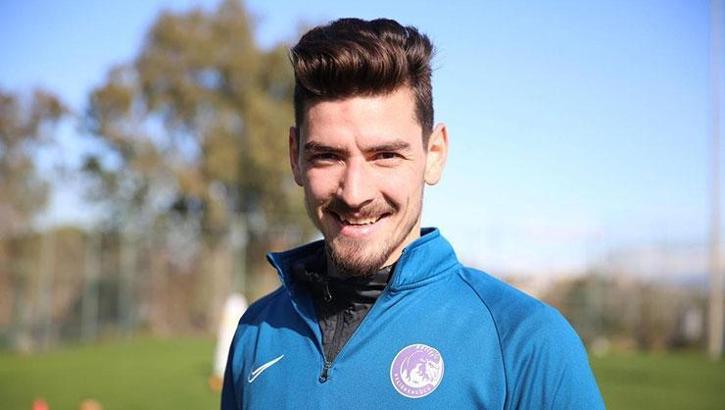 Trabzonspor ve Başakşehir transferde de yarışıyor! Erdi Dikmen savaşı!