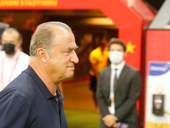 Fatih Terim, Linnes, Emin ve Taylan'ı yedeğe çekti