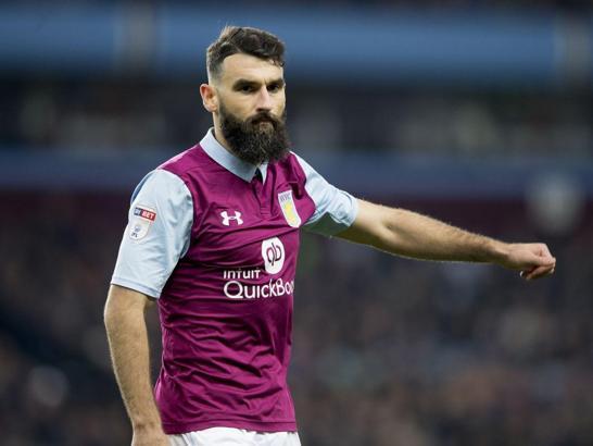 Avustralyalı Mile Jedinak futbolu bıraktı